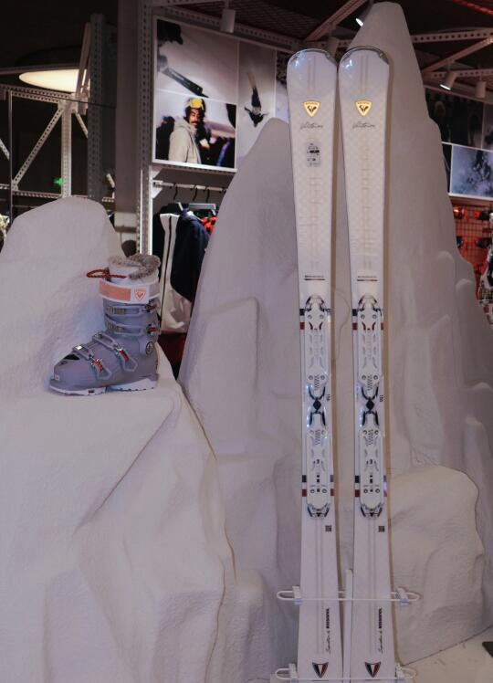 ROSSIGNOL滑雪装备精选推荐:从初学到进阶,全面提升滑雪体验